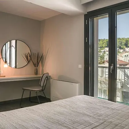 12 Suites Luxury Living Lägenhet *